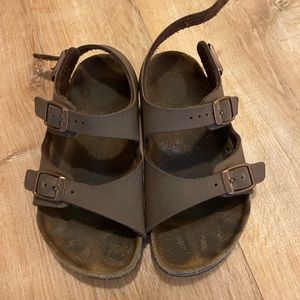 Toddler size 8 leather Birkenstock sandals